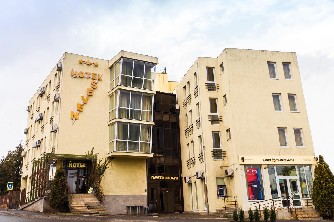 Hotel Seven クルージュ＝ナポカ エクステリア 写真